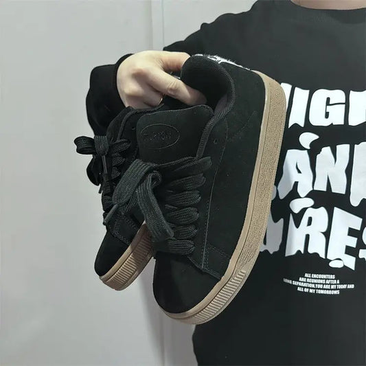 "Baskets femme noires confort quotidien cuir végan respirantes pointure 40"