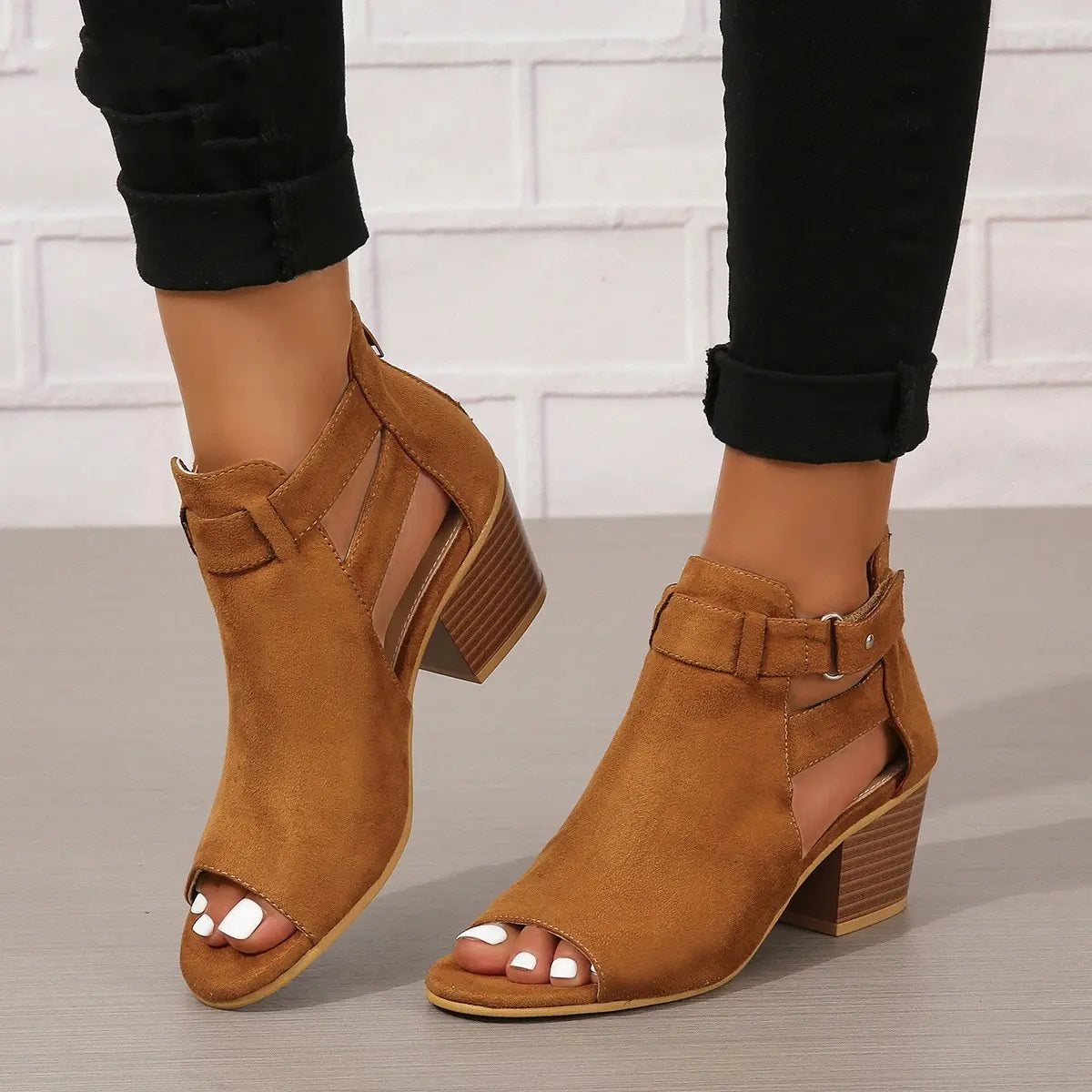 Bottines marron femme bout rond boucle latérale réglable