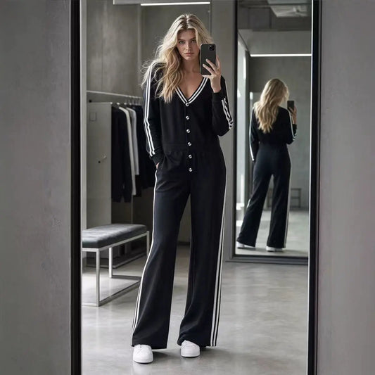 Combinaison noire femme à pantalon large pour un look chic SecretBombe