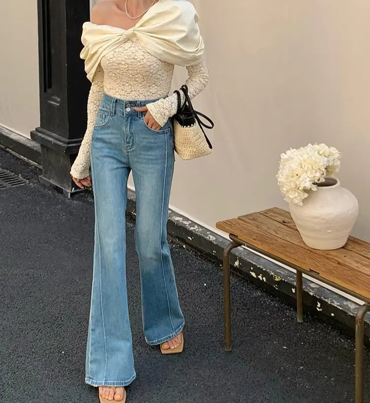 Jean femme coupe large taille haute, style rétro patte d’éléphant avec couture tendance