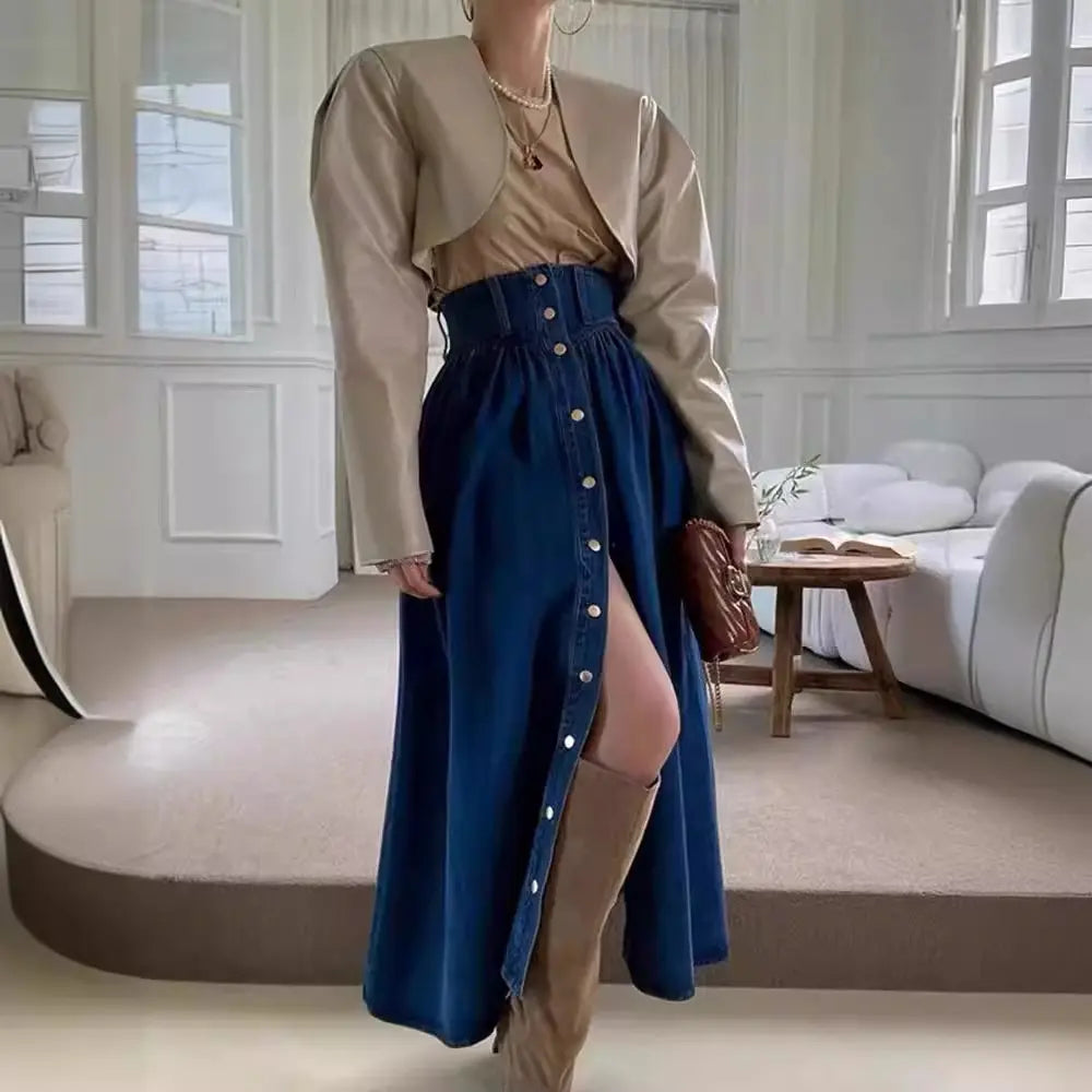 Jupe boutonnée en coton non extensible, mode féminine et élégante.