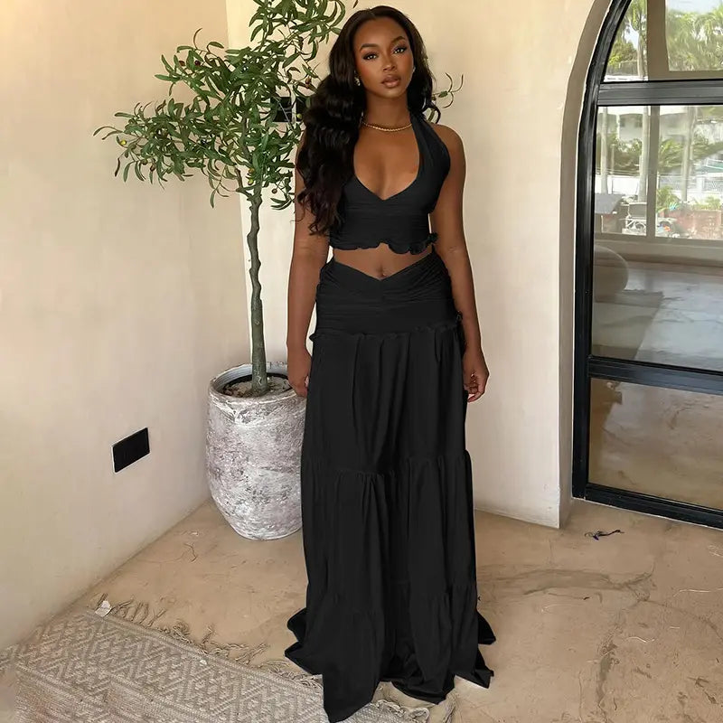 Look street chic été femme, top sans manches et jupe maxi fluide, style tendance et moderne, idéal promenade et sorties.
