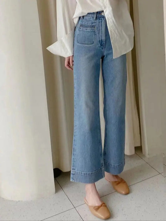 Pantalon droit femme bleu, look urbain polyvalent, fermeture zippée et bouton, coton résistant