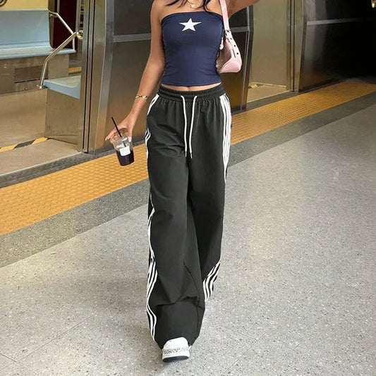 Jogging femme streetwear noir SecretBombe