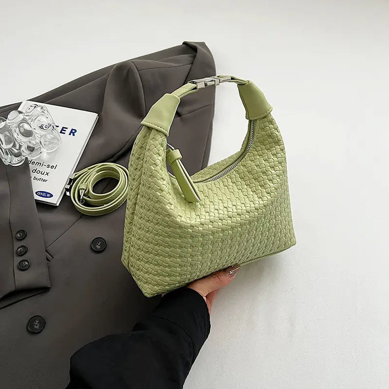 Sac seau moderne femme, souple et confortable à porter