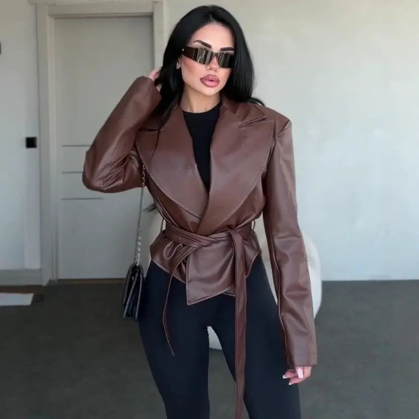 SecretBombe veste femme cuir végan collection tendance