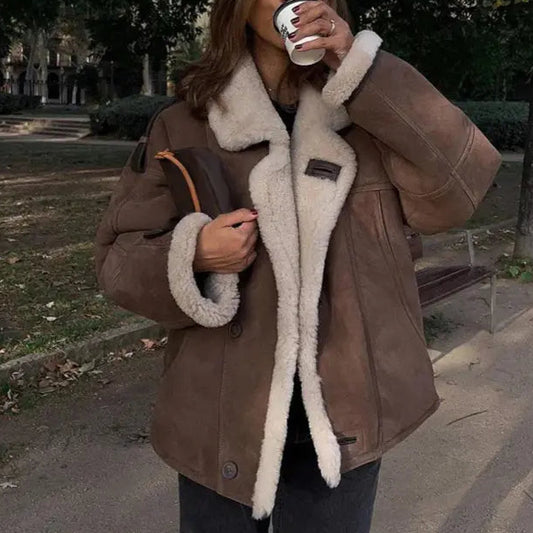 Veste doublée fausse fourrure chocolat vue de face, look chic et tendance