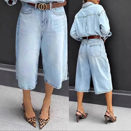 Bermuda femme coupe ample jean bleu clair style urbain SecretBombe