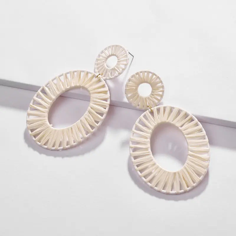 accessoires mode colorés pour femme, boucles d’oreilles longues 10 cm, look chic et moderne