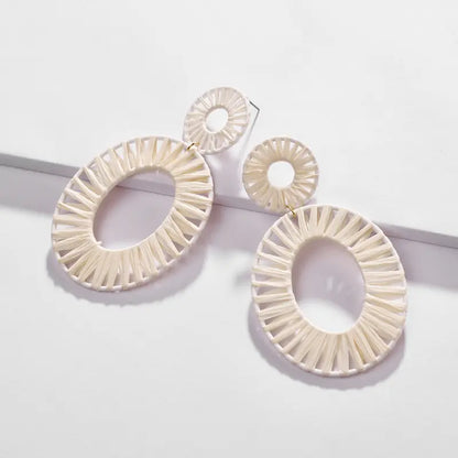 accessoires mode colorés pour femme, boucles d’oreilles longues 10 cm, look chic et moderne