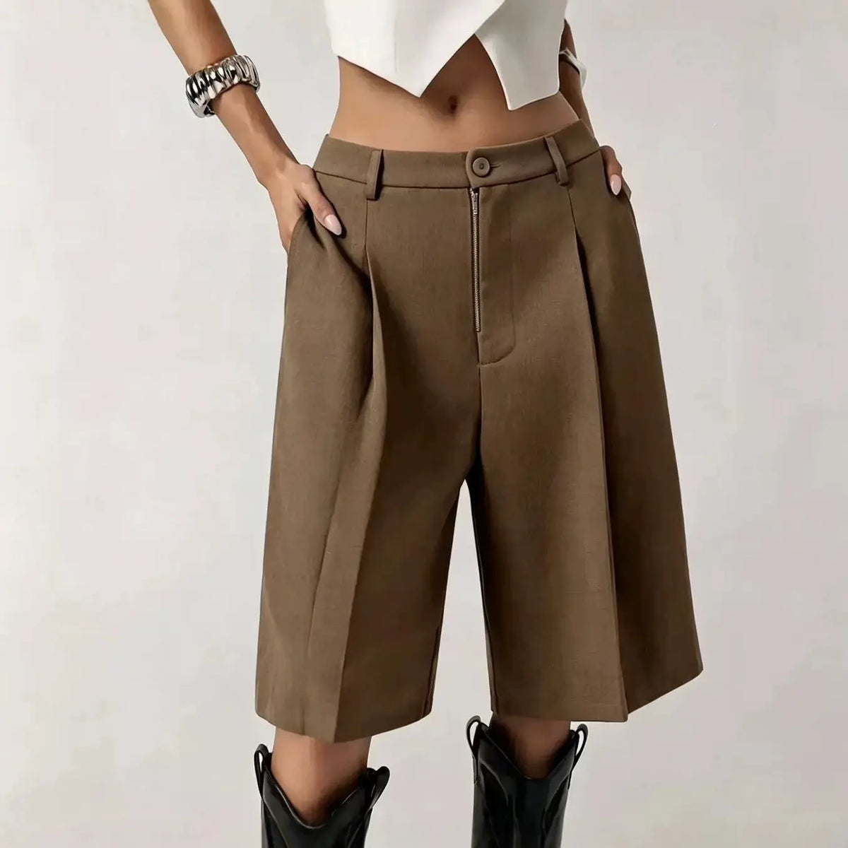 Bermuda femme marron à taille haute et coupe large SecretBombe