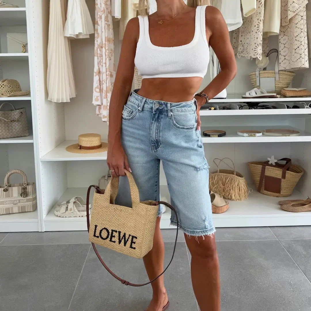 Bermuda en jean femme bleu clair pour une tenue estivale SecretBombe