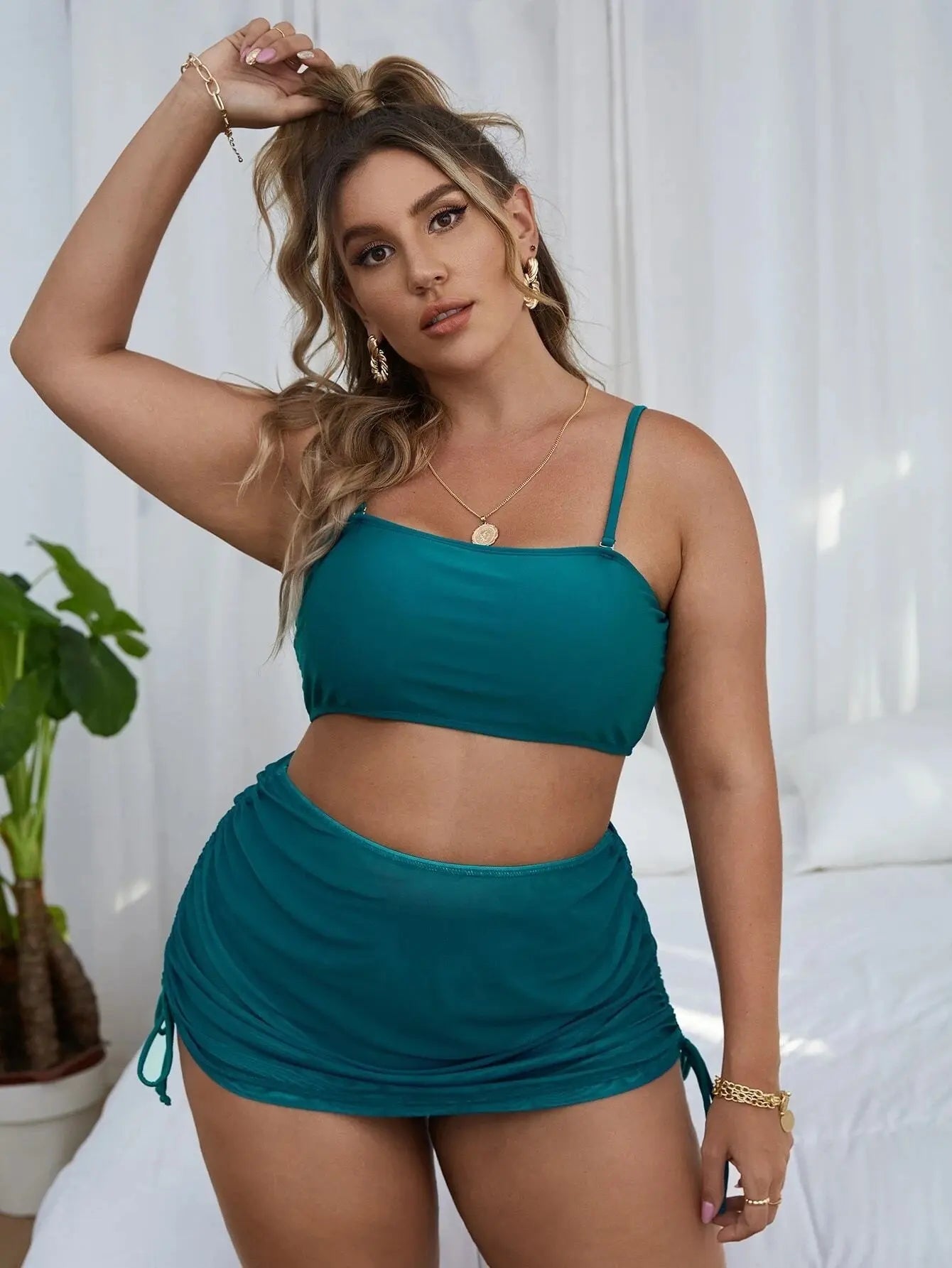 Maillot de bain femme aux courbes généreuses SecretBombe