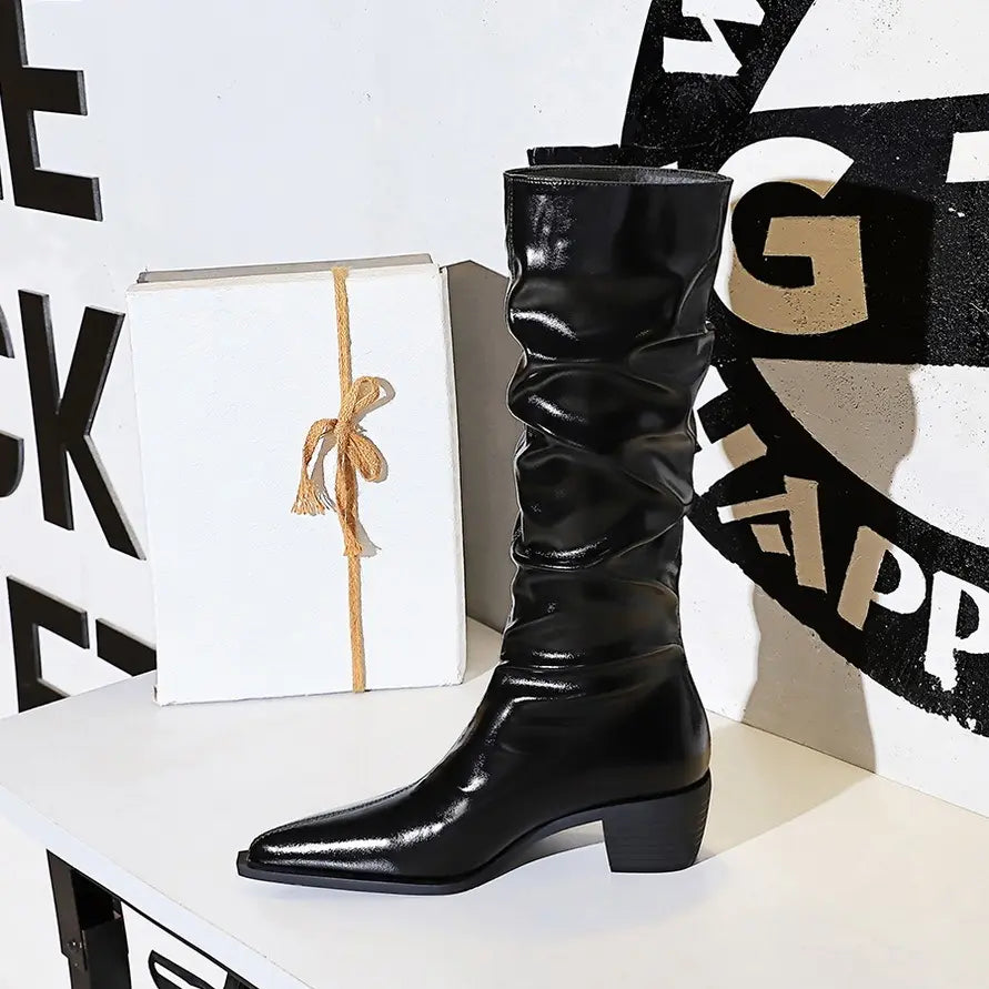 Bottes à talon large SecretBombe en cuir verni noir