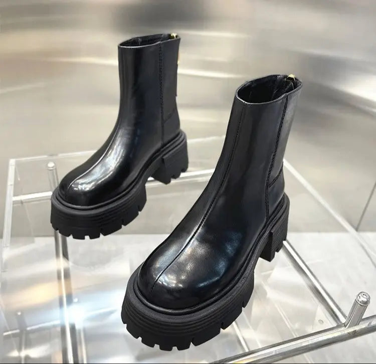 Bottines noires en cuir végan talon 8 cm