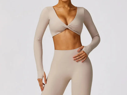 Détail du tissu 100% nylon extensible et respirant du top de sport