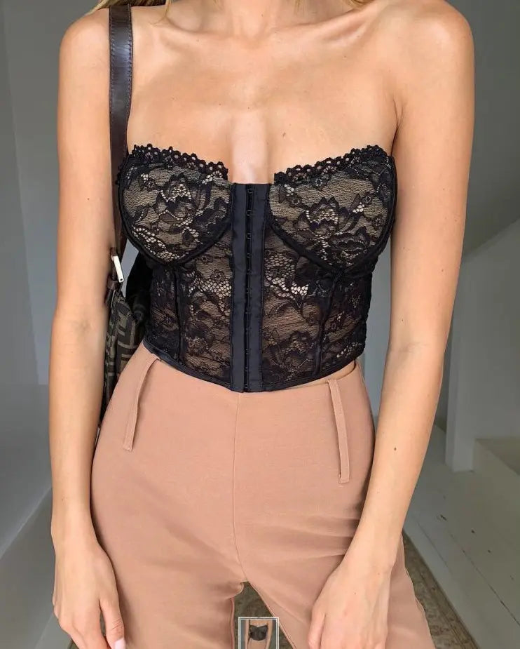 Bustier femme en dentelle noire, style sexy et chic – secretbombe