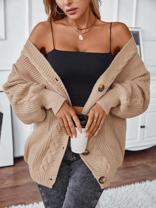 Cardigan boutonné avec motif torsadé, look hivernal