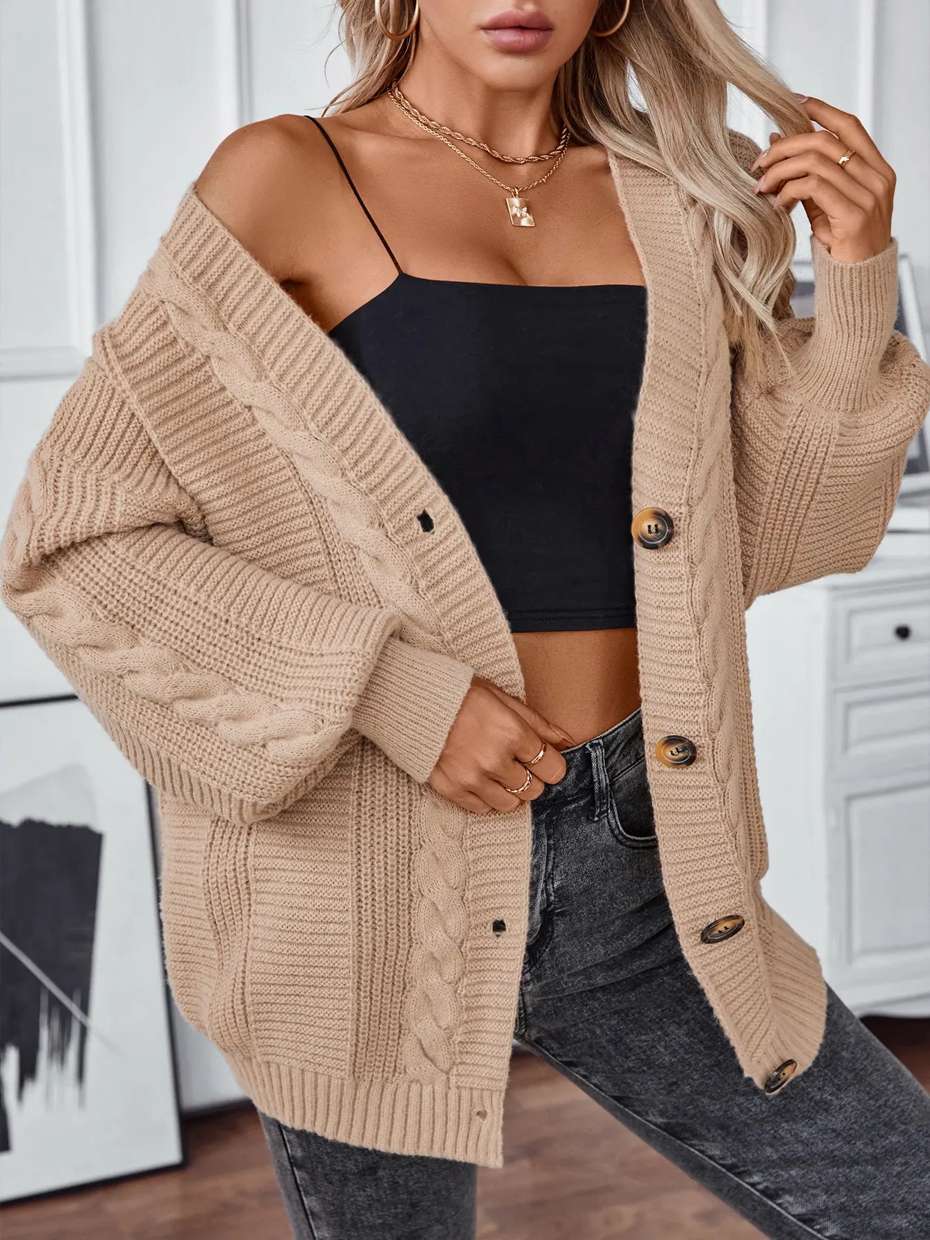 Cardigan boutonné avec motif torsadé, look hivernal