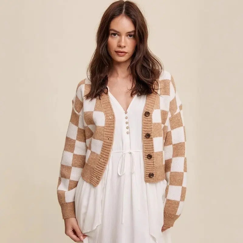 Cardigan femme à carreaux look quotidien chic et moderne – secretbombe