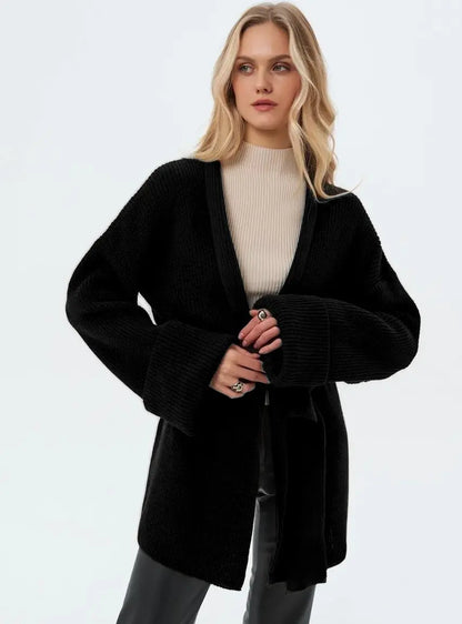 Cardigan femme ceinturé noir style chic – SecretBombe