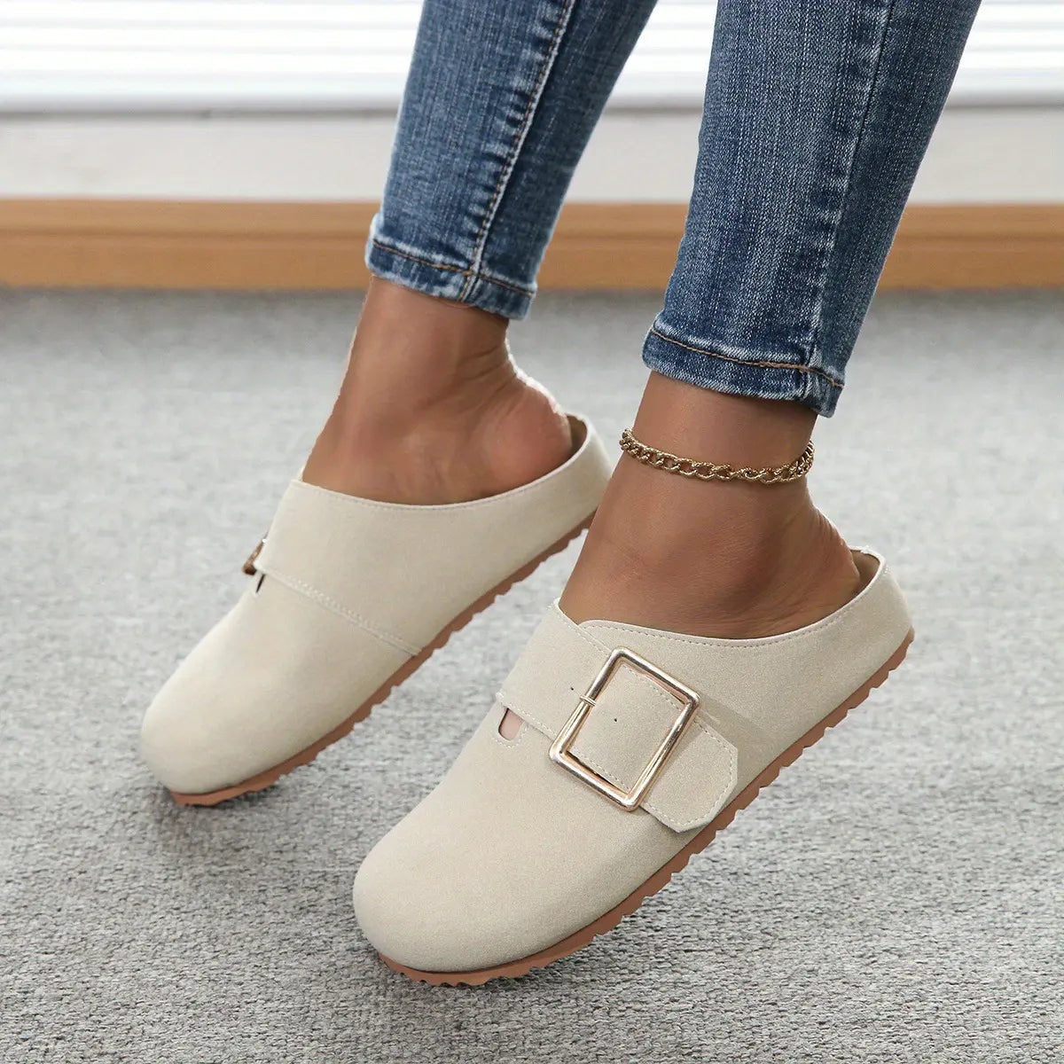 Mules femme beige clair à boucle réglable SecretBombe