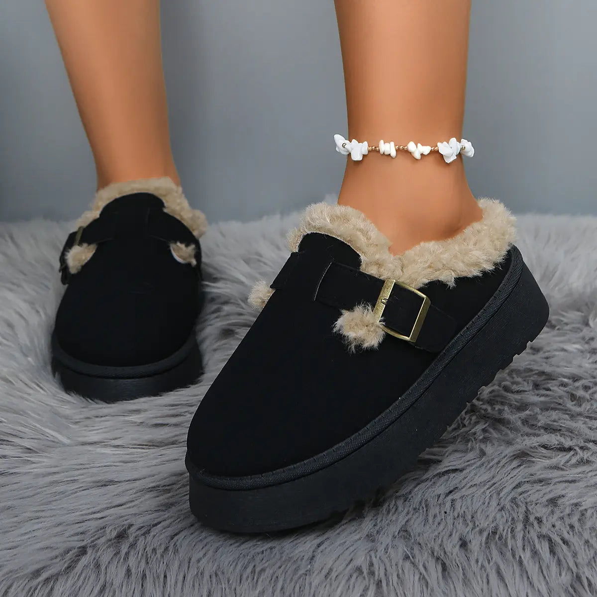 Sabots femme fourrés noirs tendance hiver – SecretBombe