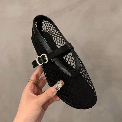 Ballerines en résille beige et noir pour femme avec bride élégante - SecretBombe