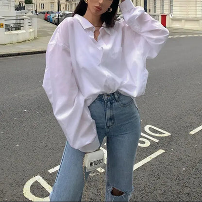 Chemise blanche femme oversize coupe loose élégante – SecretBombe