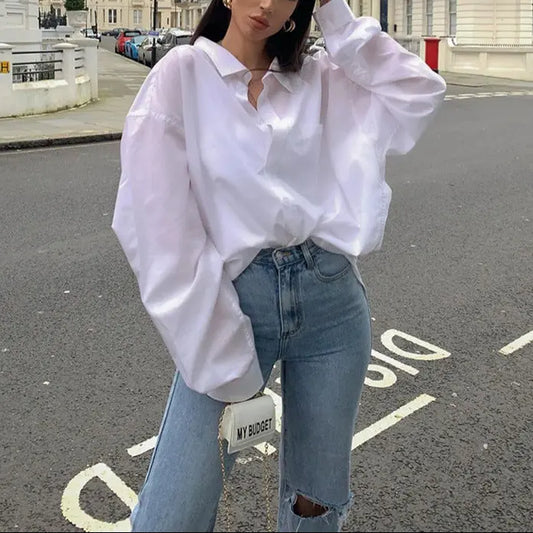 Chemise blanche femme oversize coupe loose élégante – SecretBombe
