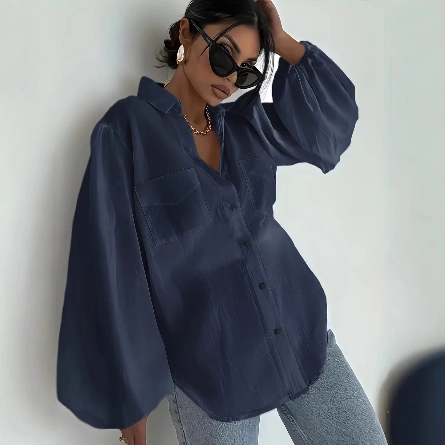Chemise élégante pour femme à col classique, plusieurs coloris disponibles - SecretBombe.