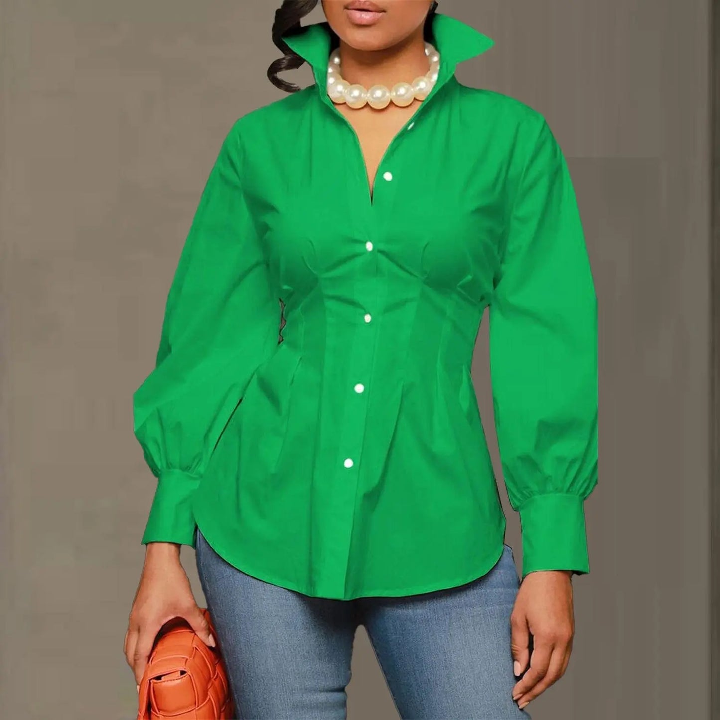 Chemise verte cintrée polyester confortable et raffinée