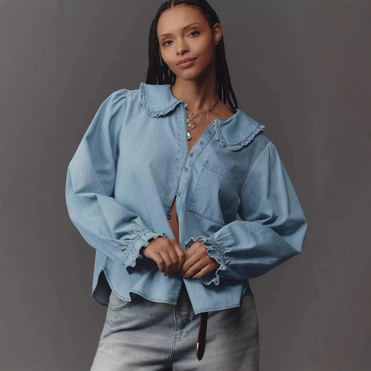 Chemise jean bleu clair femme manches longues coupe fluide 
