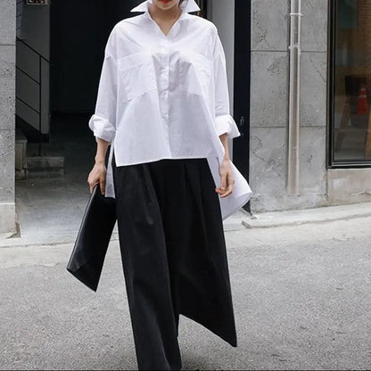 Chemise oversize blanche femme avec poches poitrine style urbain SecretBombe