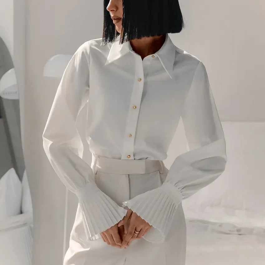 Chemise femme blanche en coton de soie, manches longues et col classique