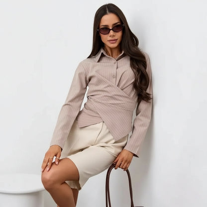 Chemise femme rayée SecretBombe, élégante et facile à porter au quotidien