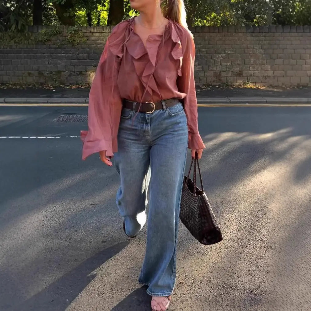 Blouse élégante bois de rose femme portée avec jean