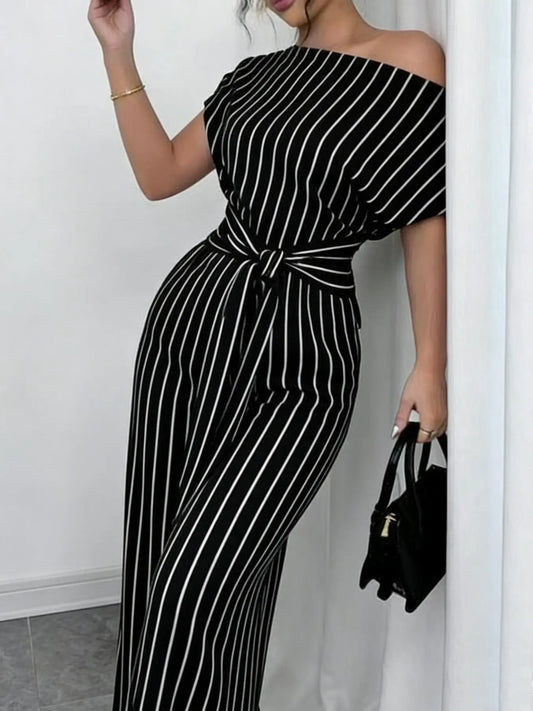 Combinaison femme noire à rayures blanches et pantalon large SecretBombe