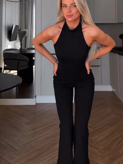 Combinaison dos nu noire, style chic et moderne pour femme