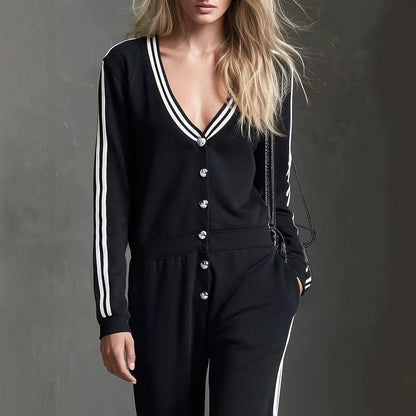 Combinaison noire femme à pantalon large pour un look chic SecretBombe