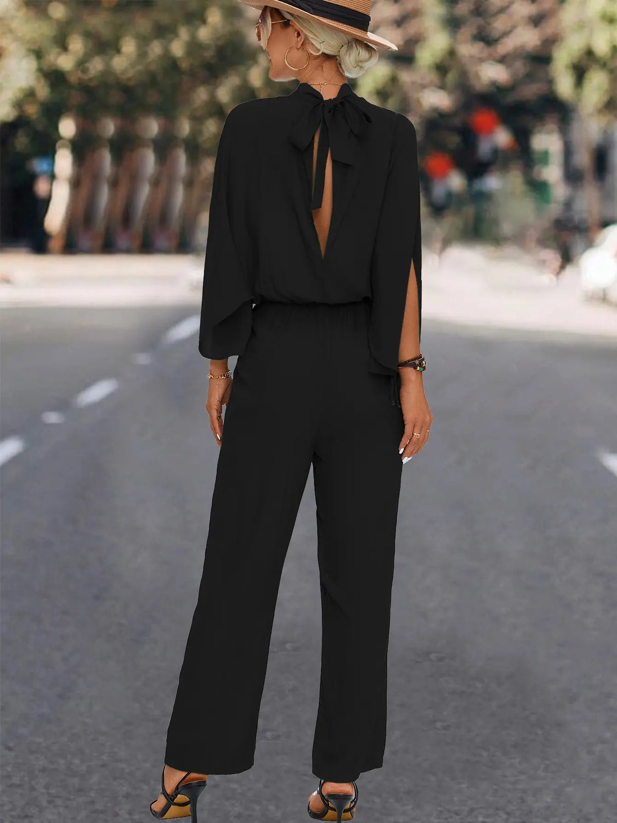 Combinaison pantalon femme noire à manches amples et coupe fluide SecretBombe