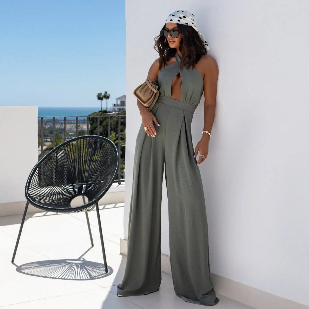Combinaison verte femme à pantalon large et coupe fluide SecretBombe