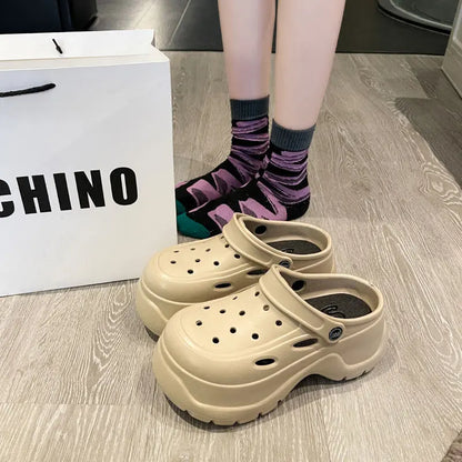 Crocs femme sabots tendance été design aéré