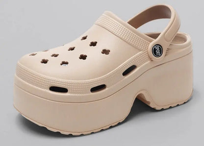 Crocs femme légères et imperméables pour été