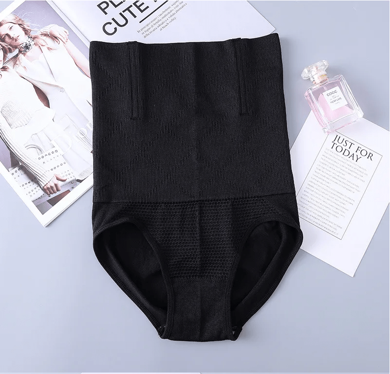 Culotte gainante révolutionnaire pensée pour sublimer la silhouette et renforcer la confiance en soi, tout en assurant un confort exceptionnel au quotidien
