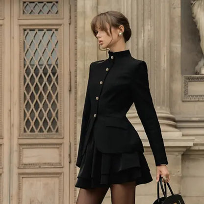 Ensemble femme blazer noir structuré et jupe courte élégante SecretBombe