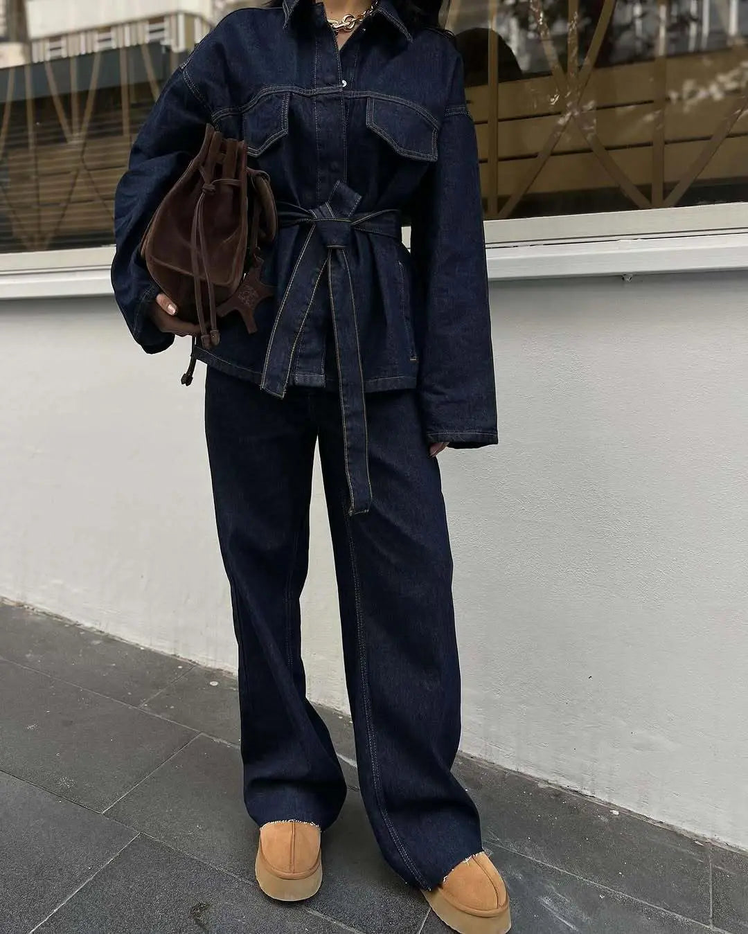 Ensemble femme denim bleu foncé à coupe ample et style décontracté SecretBombe
