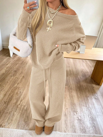 Ensemble femme écru avec haut ample et pantalon large pour un look élégant SecretBombe
