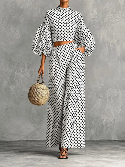 Ensemble deux pièces femme blanc à pois noirs avec haut à manches bouffantes SecretBombe