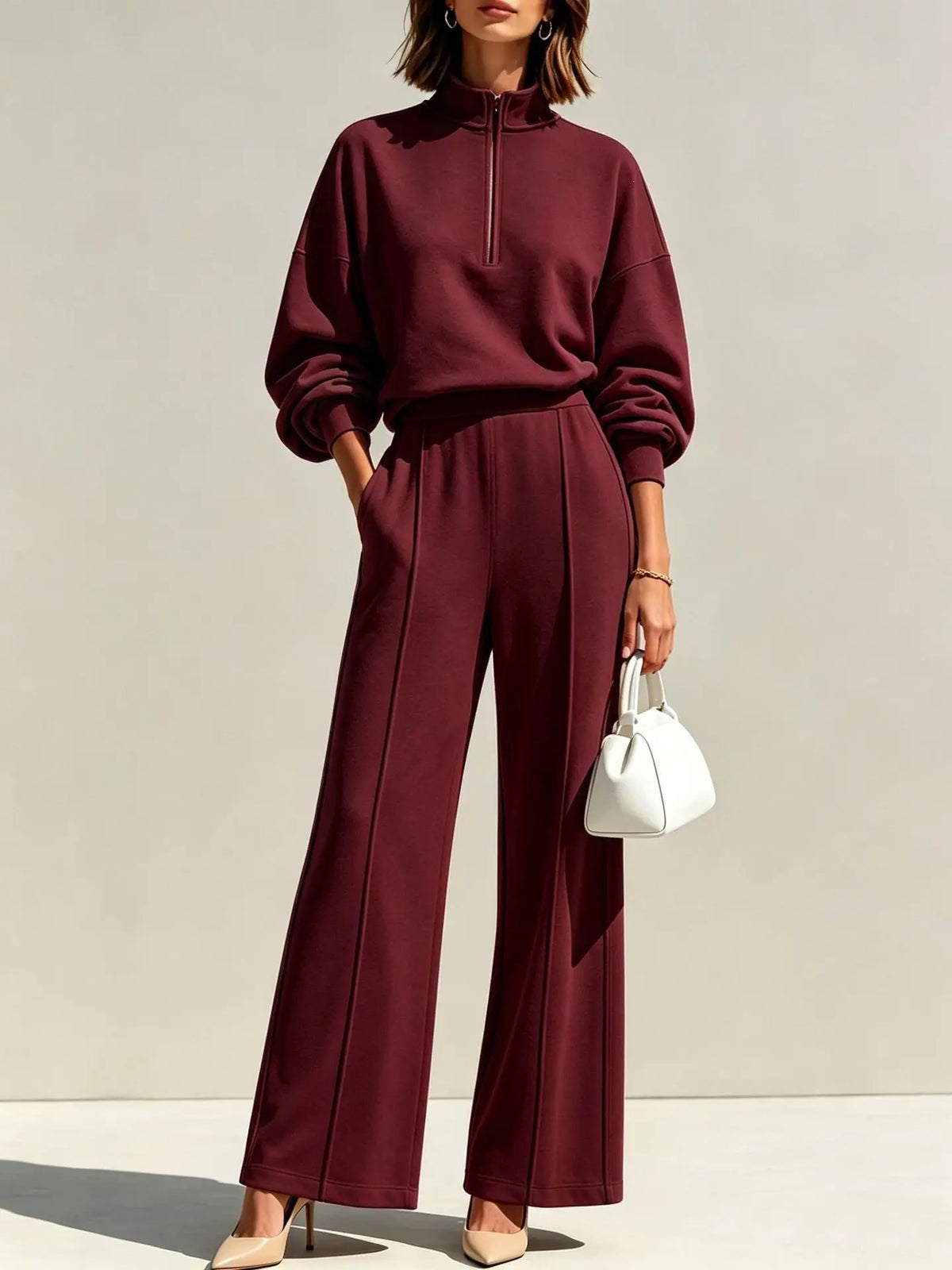 Ensemble deux pièces femme bordeaux avec haut à col montant et pantalon ample SecretBombe